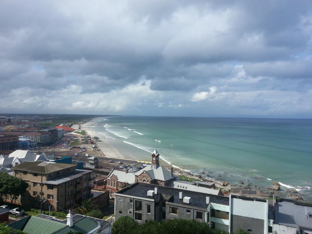 Seaview Apartment In Muizenberg Exterior foto
